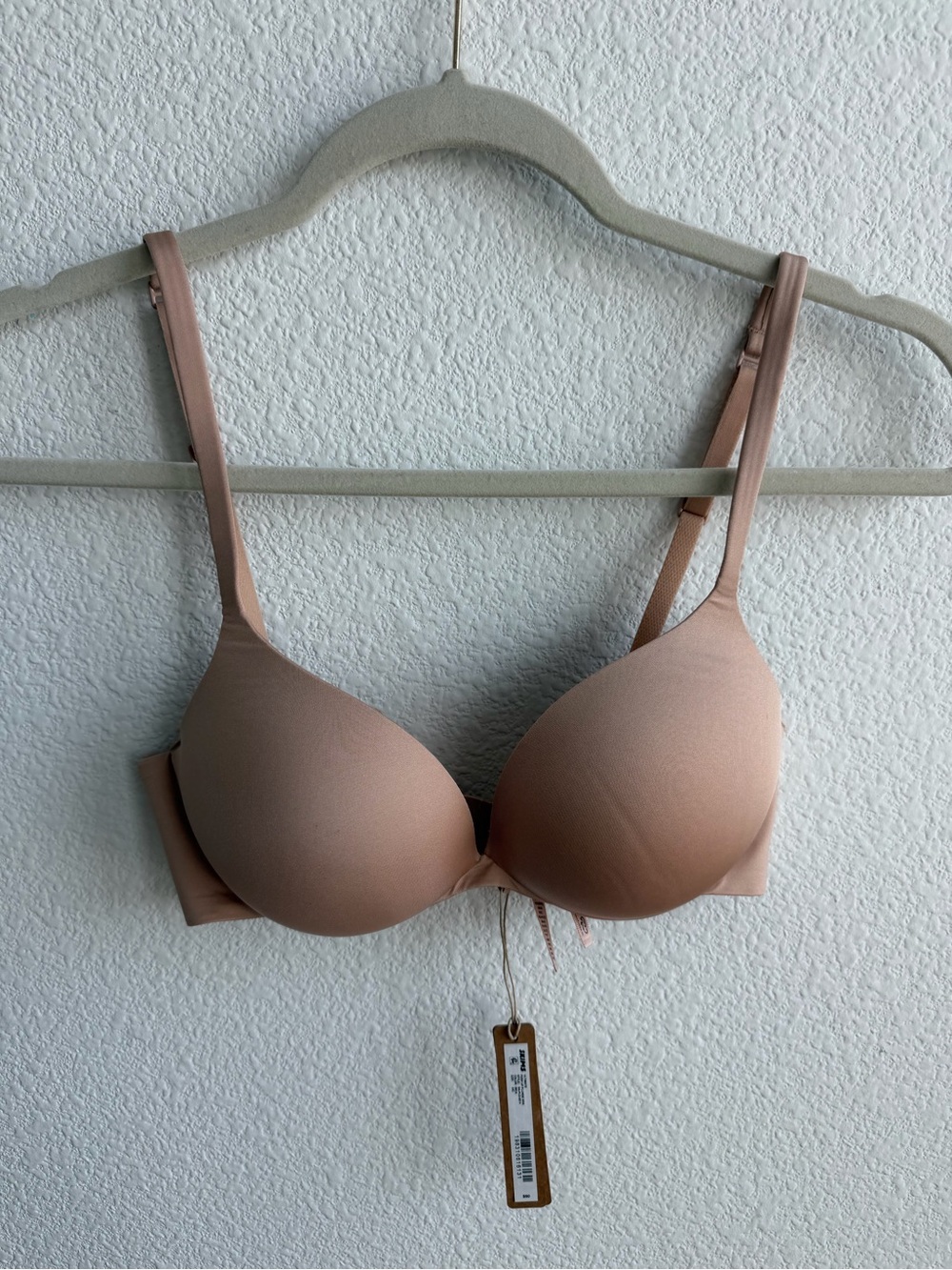 NWT Skims Ultimate Push Up Plunge Bra 32C